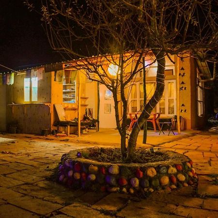 Himtrek Riverside Camps & Hostel Manali Exterior photo