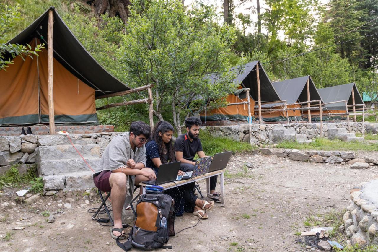 Himtrek Riverside Camps & Hostel Manali Exterior photo