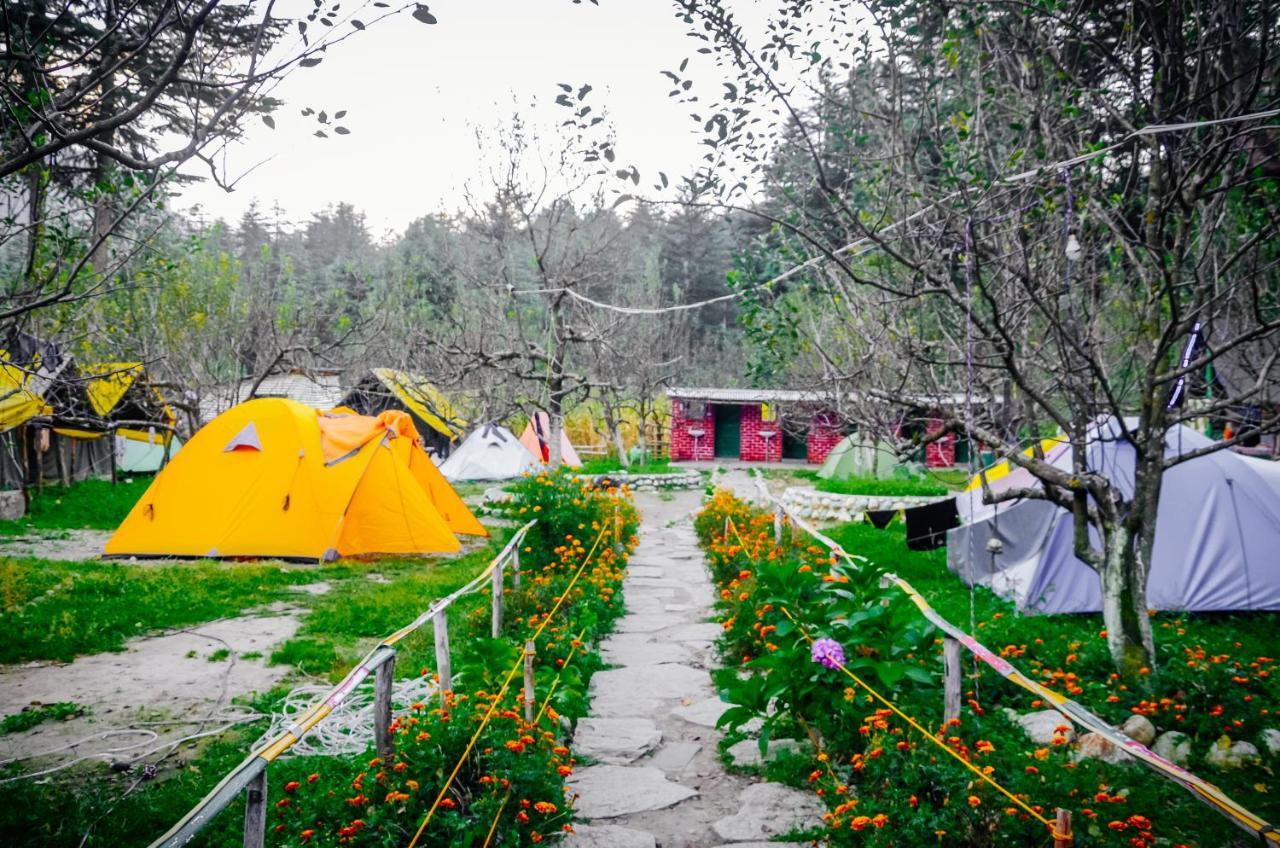 Himtrek Riverside Camps & Hostel Manali Exterior photo