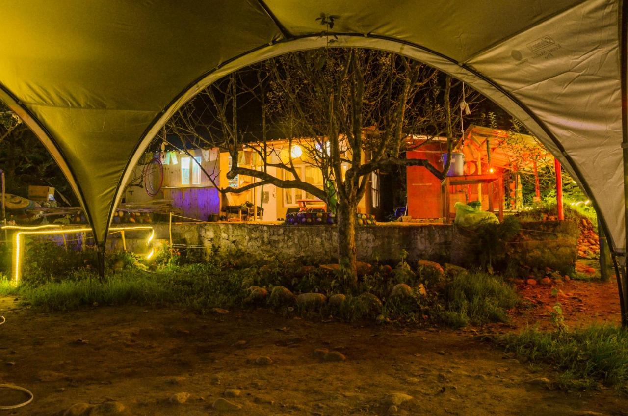 Himtrek Riverside Camps & Hostel Manali Exterior photo