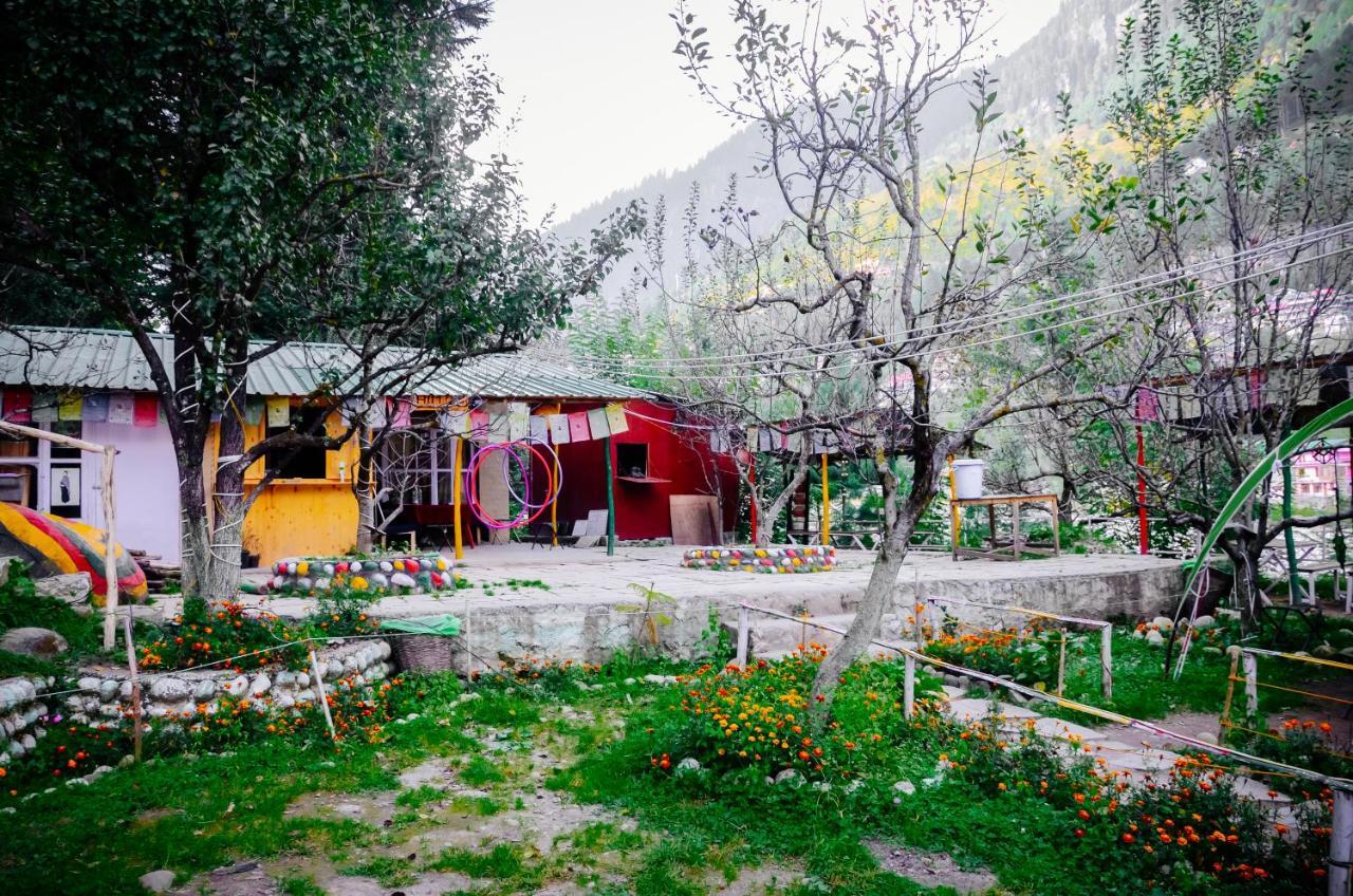 Himtrek Riverside Camps & Hostel Manali Exterior photo