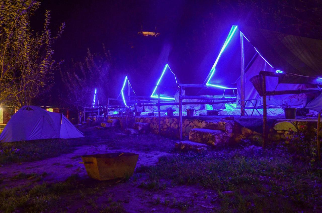 Himtrek Riverside Camps & Hostel Manali Exterior photo